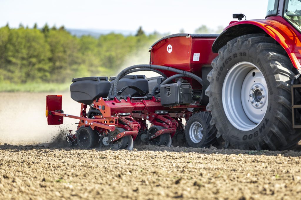 Ciągnij o dużej mocy podczas pracy zipagro